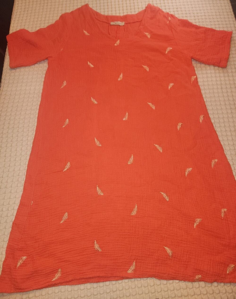 By Coco One Size Orange Embroidered Gauze Italy Short Sleeve Shift Knee Dress
